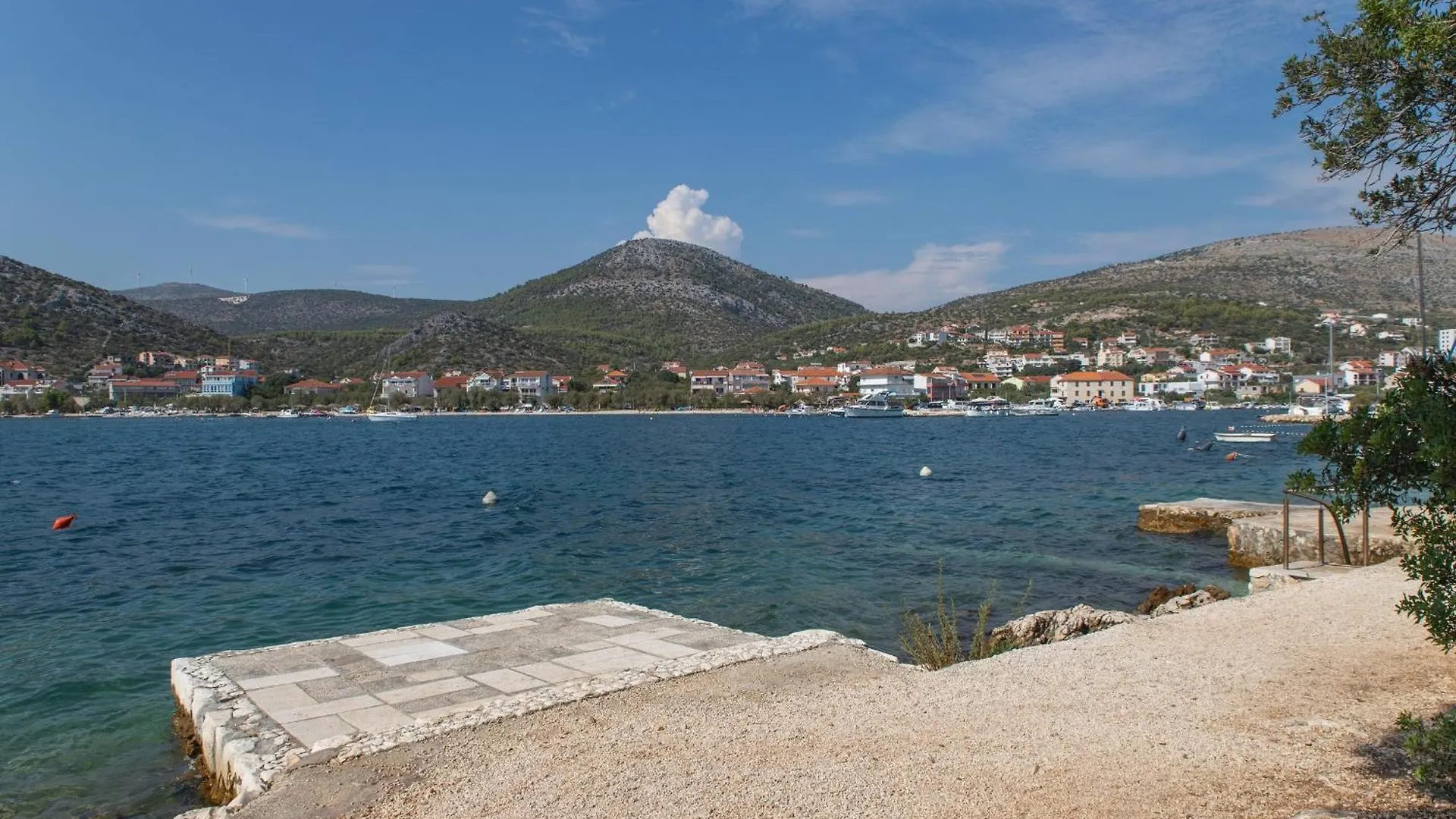 Perfect Beachfront Getaway Ideal For Families Seget Vranjica Holiday home