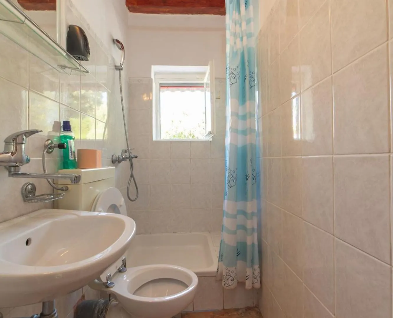 Perfect Beachfront Getaway Ideal For Families Seget Vranjica Croatia